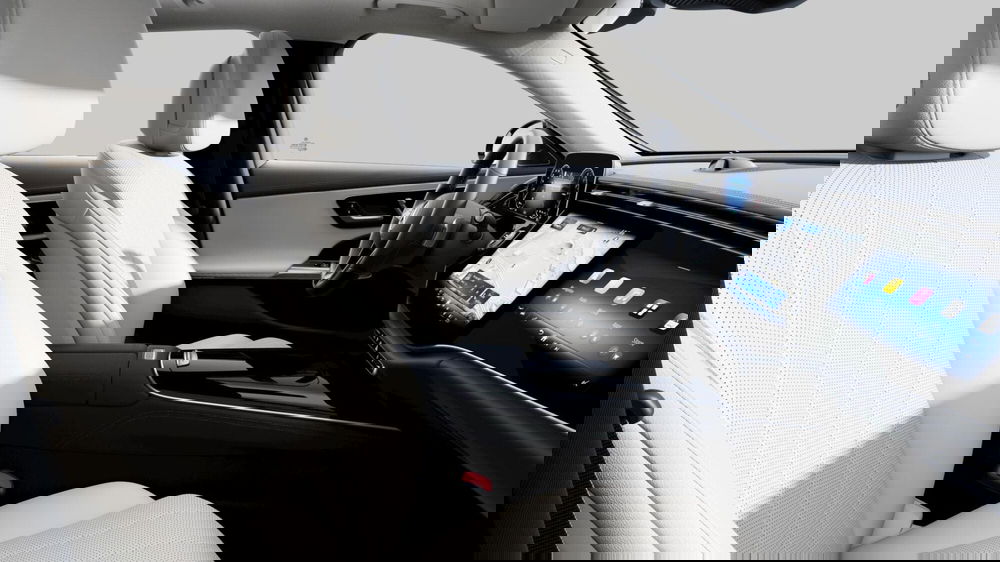 Mercedes-Benz Classe E Station Wagon nuova a Milano (2)