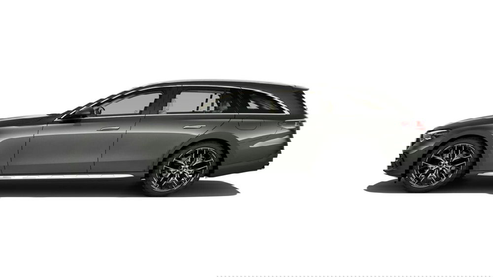 Mercedes-Benz Classe E Station Wagon nuova a Milano (4)