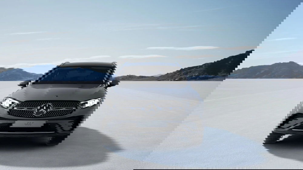 Mercedes-Benz GLC SUV nuova a Pescara (2)