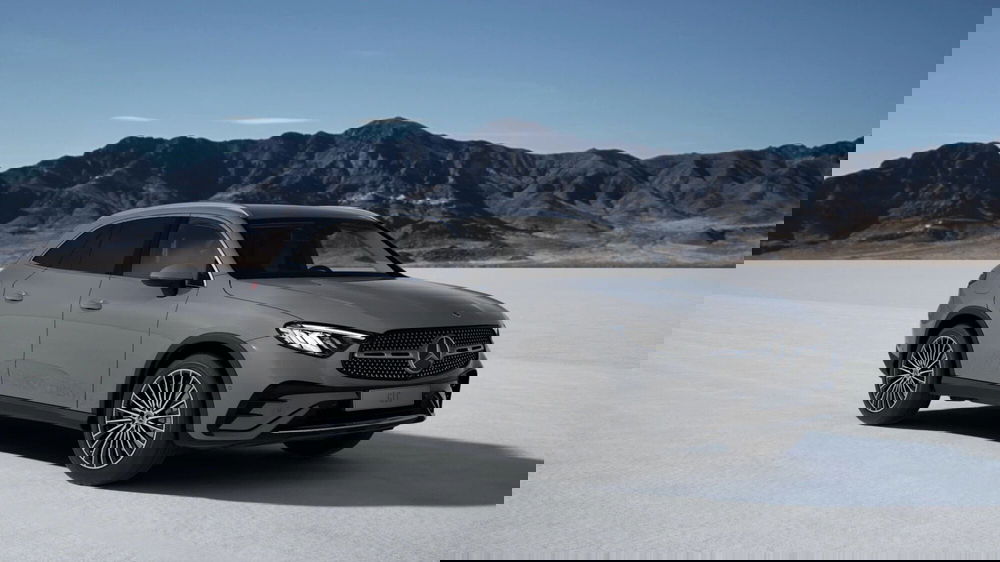 Mercedes-Benz GLC SUV nuova a Pescara (3)