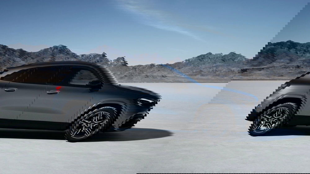 Mercedes-Benz GLA SUV nuova a Pescara (5)