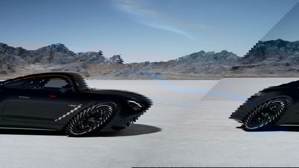 Mercedes-Benz AMG GT nuova a Pescara (5)