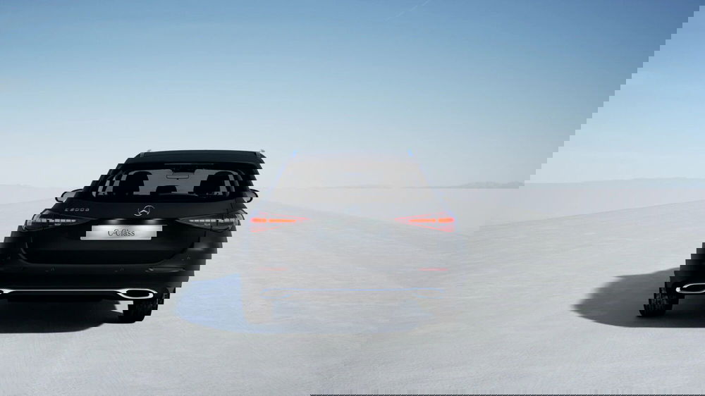 Mercedes-Benz Classe C Station Wagon nuova a Pescara (4)