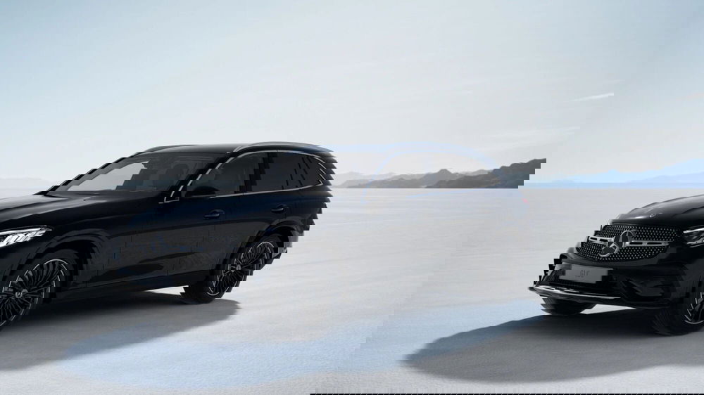 Mercedes-Benz GLC SUV nuova a Pescara