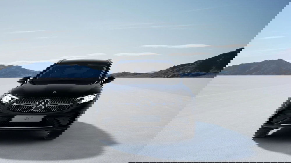 Mercedes-Benz GLC SUV nuova a Pescara (2)