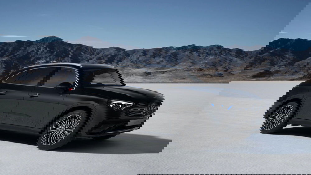 Mercedes-Benz GLC SUV nuova a Pescara (3)