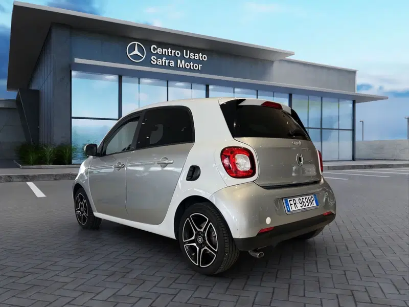 smart forfour usata a Cosenza (4)