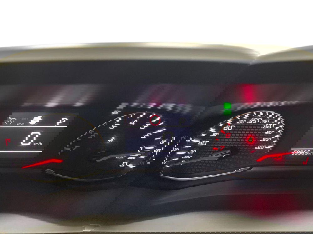 Peugeot 2008 usata a Macerata (9)