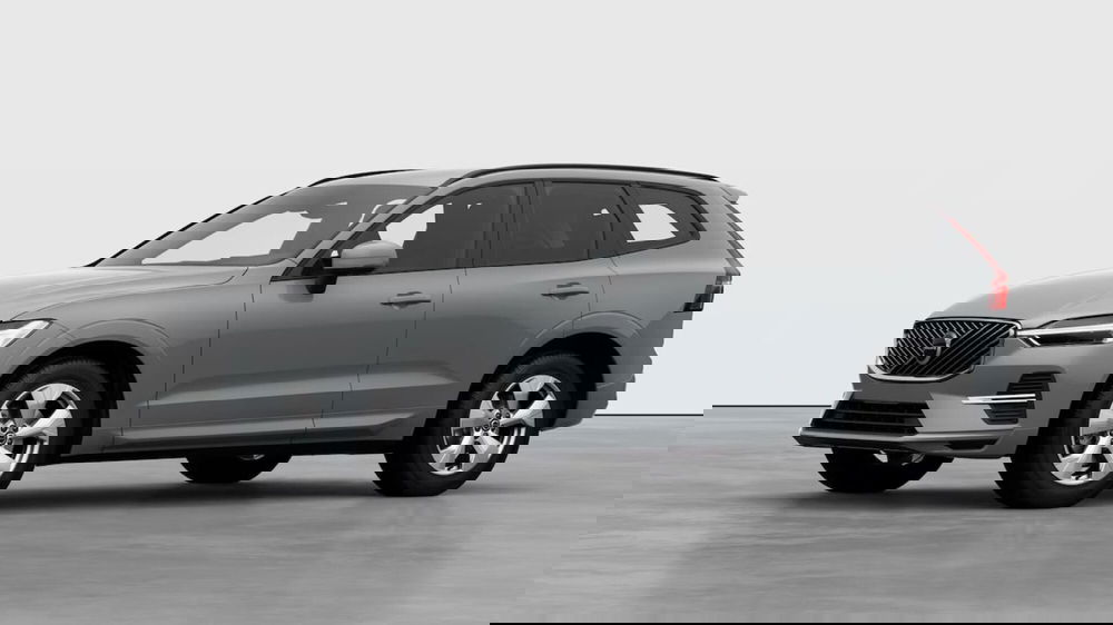 Volvo XC60 nuova a Como