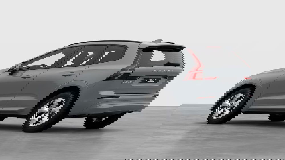 Volvo XC60 nuova a Como (5)