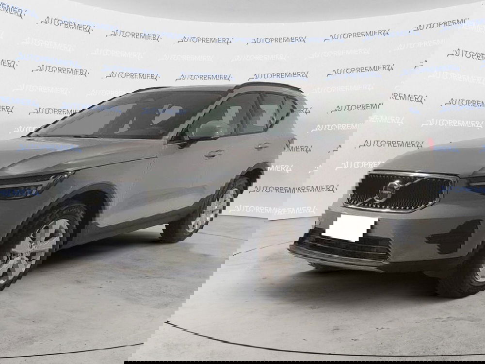 Volvo XC40 nuova a Como