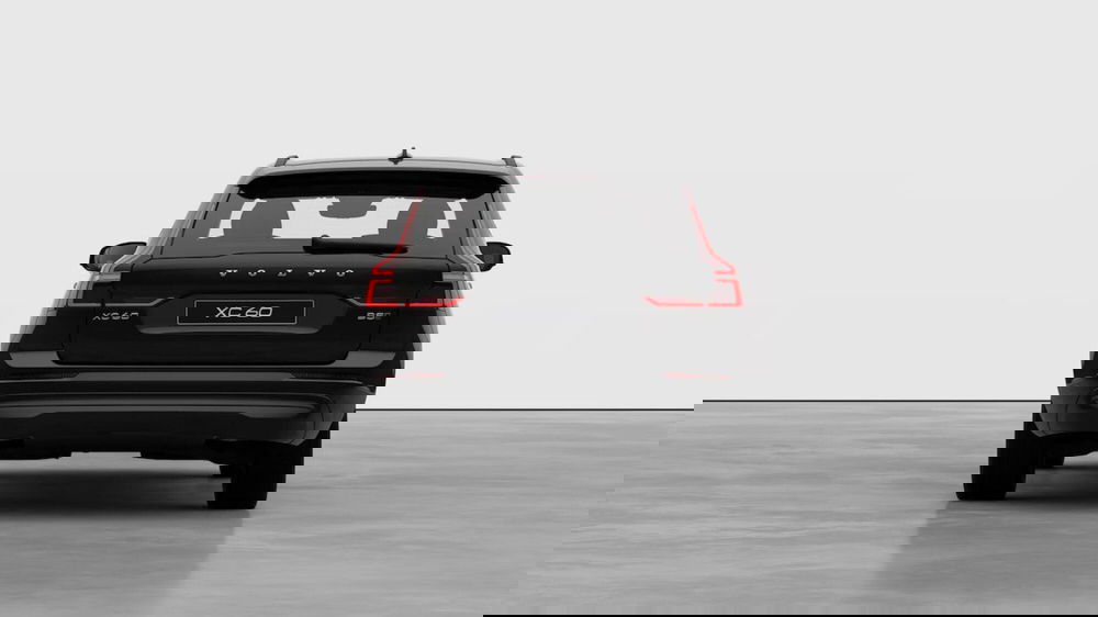 Volvo XC60 nuova a Como (5)