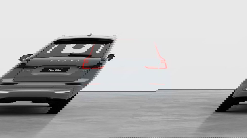 Volvo XC60 nuova a Como (4)