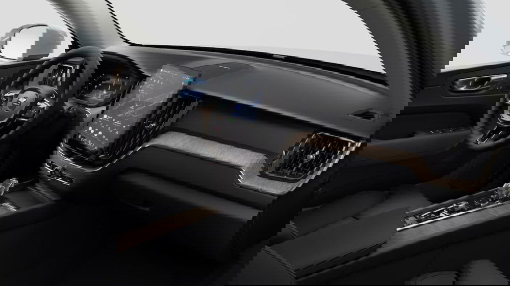 Volvo XC60 nuova a Como (6)