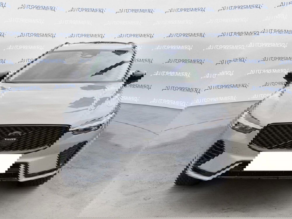 Volvo XC60 nuova a Como (2)