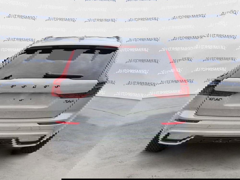 Volvo XC60 nuova a Como (3)