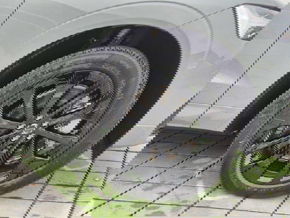 Volvo XC60 nuova a Como (9)