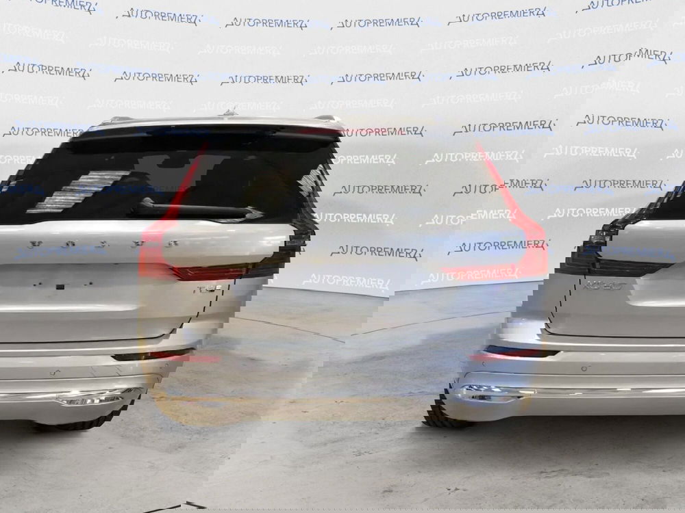 Volvo XC60 nuova a Como (6)