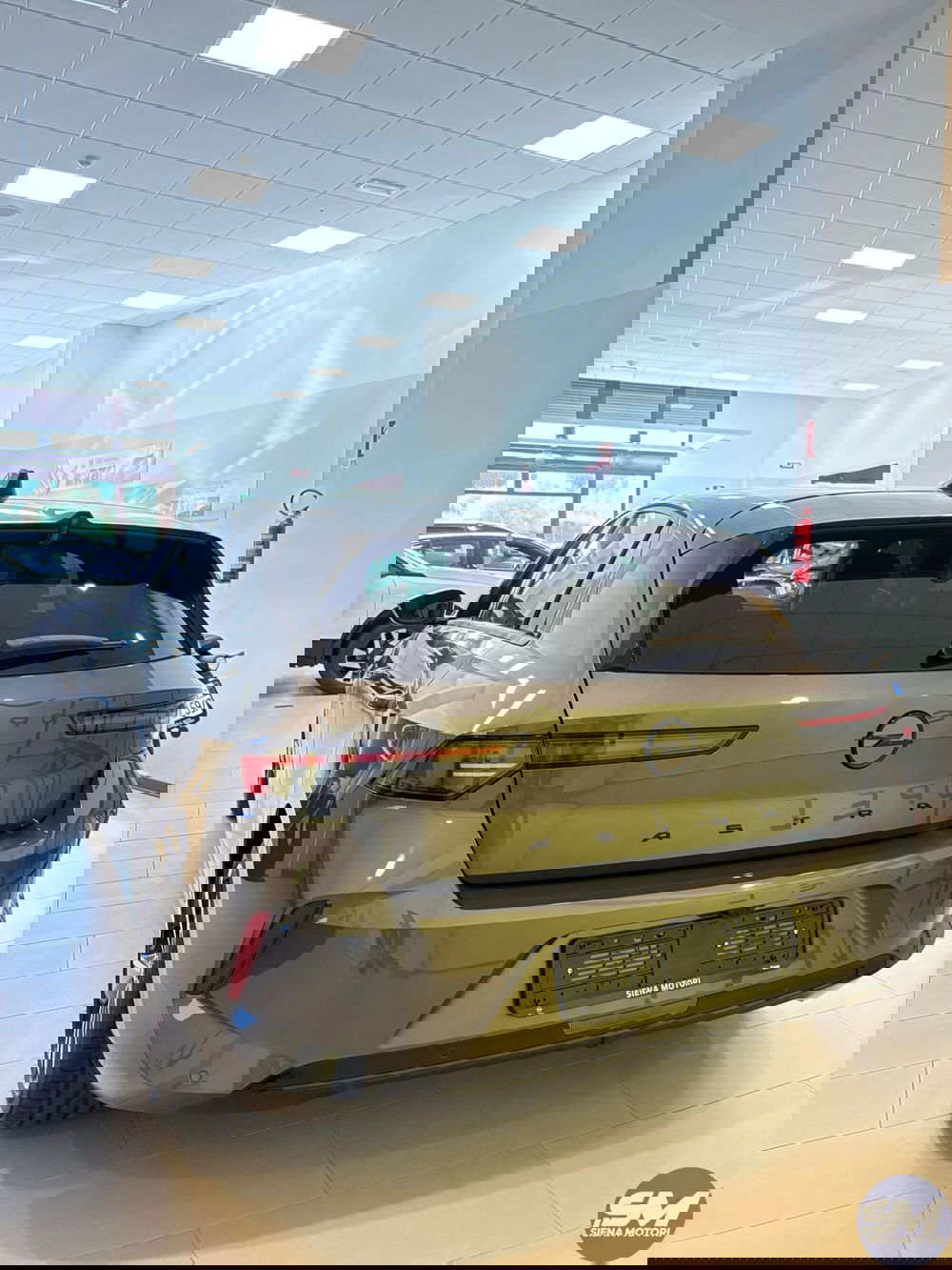 Opel Astra nuova a Siena (4)