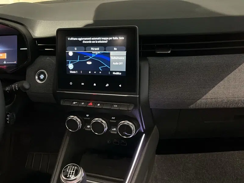 Renault Clio nuova a Brescia (8)
