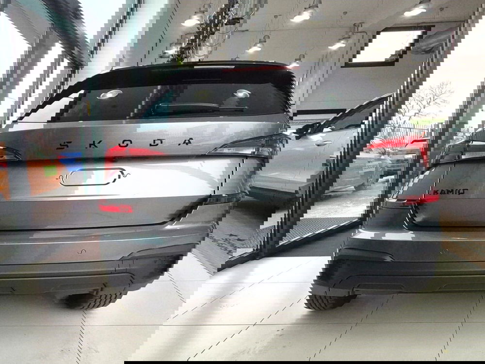 Skoda Kamiq nuova a Torino (5)