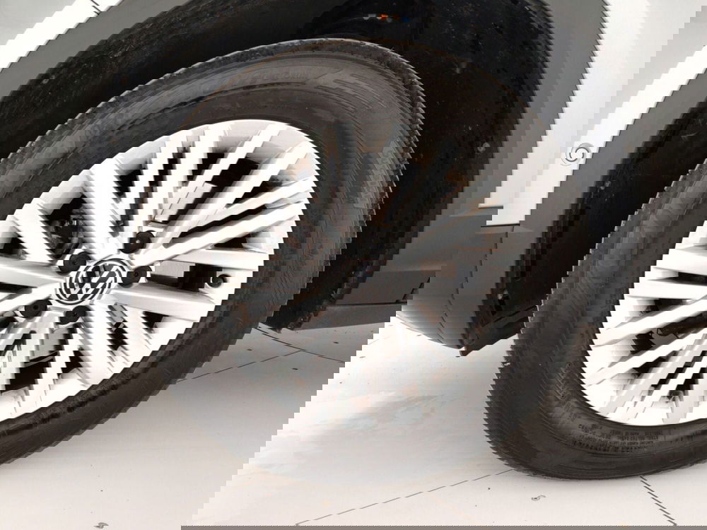 Volkswagen T-Roc usata a Massa-Carrara (6)