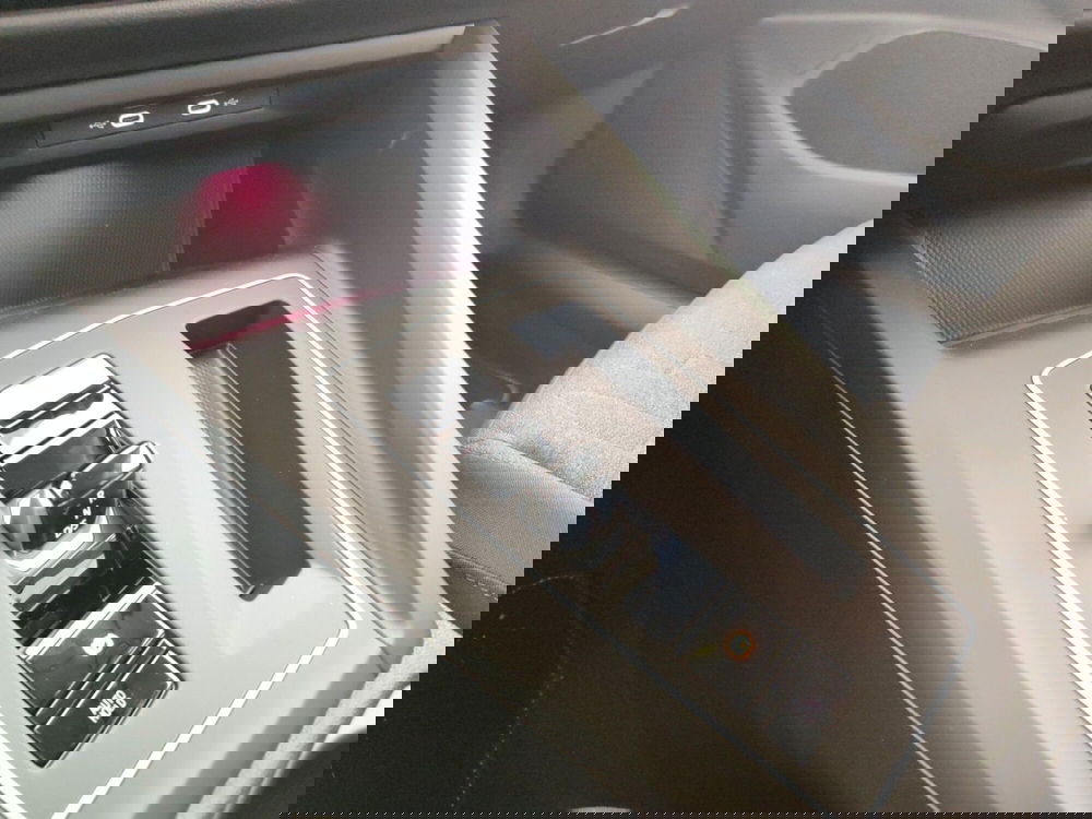 Volkswagen Golf usata a Massa-Carrara (14)