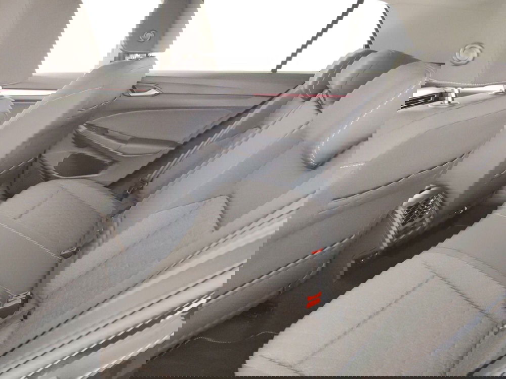 Volkswagen Golf usata a Massa-Carrara (8)