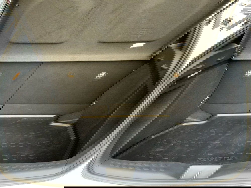 Toyota Toyota C-HR usata a Perugia (12)