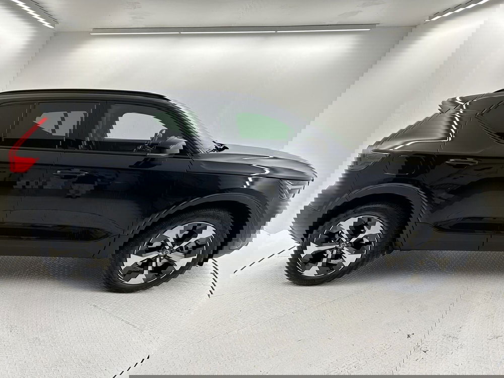 Volvo XC40 usata a Bergamo (6)