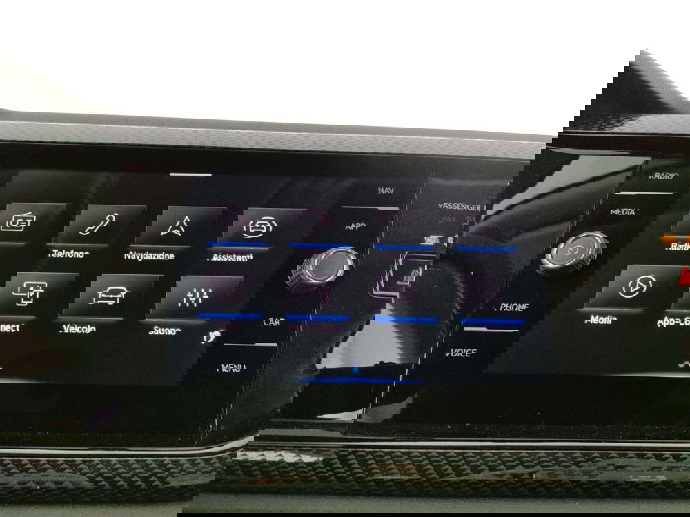 Volkswagen Taigo nuova a Napoli (14)