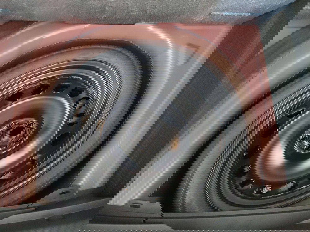 Volkswagen Taigo nuova a Napoli (19)