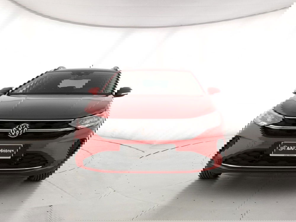 Volkswagen Taigo nuova a Napoli (2)