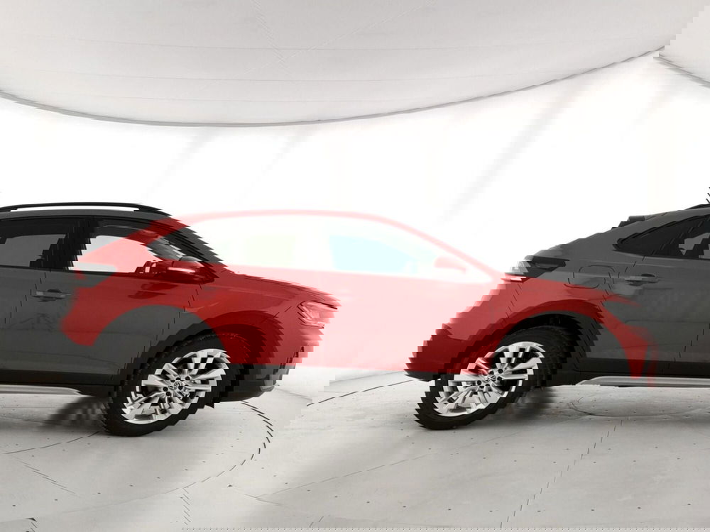 Volkswagen Taigo nuova a Napoli (3)