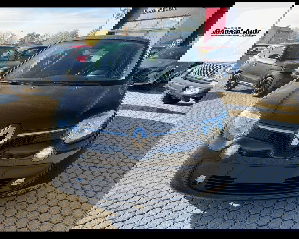 Renault Twingo usata a Lucca (2)