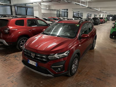 Dacia Sandero Stepway 1.0 TCe ECO-G Comfort del 2022 usata a Milano