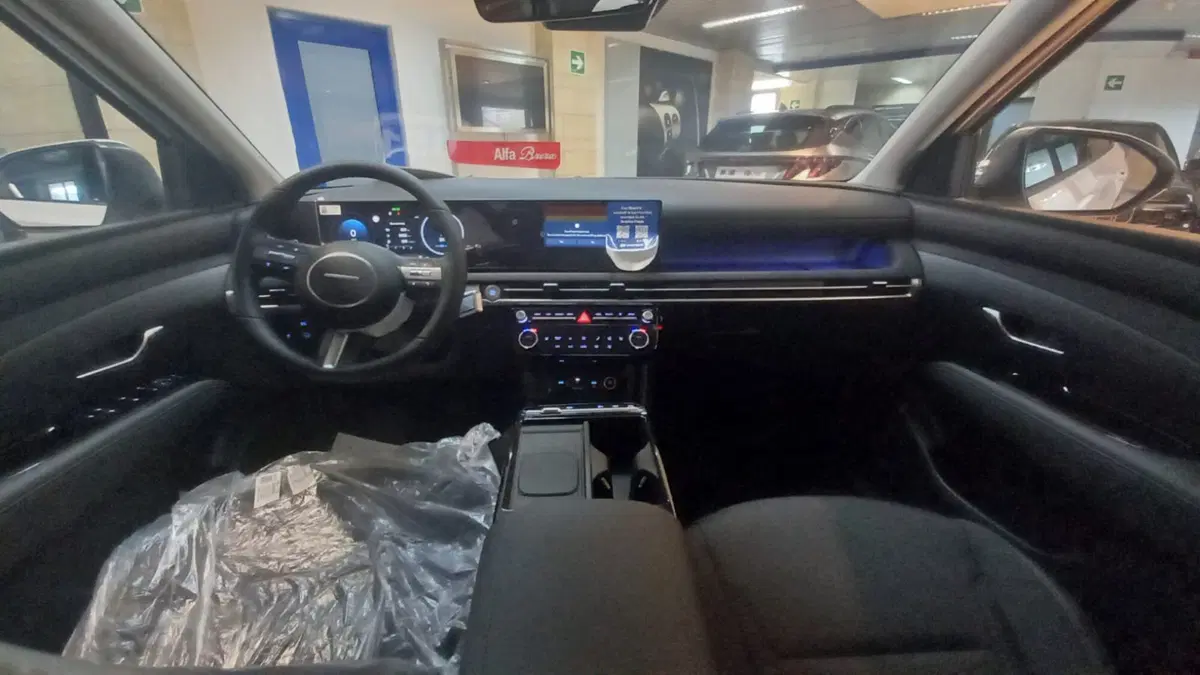 Hyundai Tucson nuova a Benevento (15)