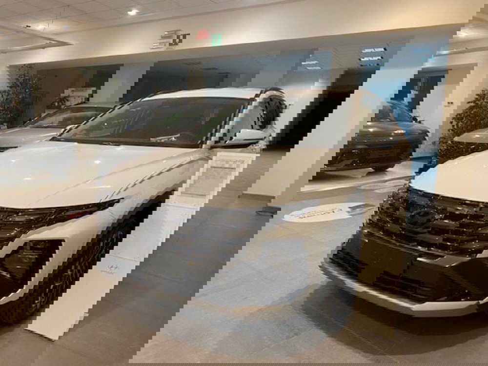 Hyundai Tucson nuova a Benevento (4)