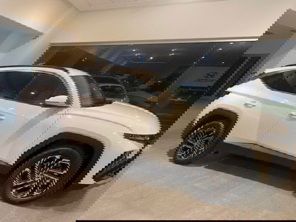 Hyundai Tucson nuova a Benevento (5)