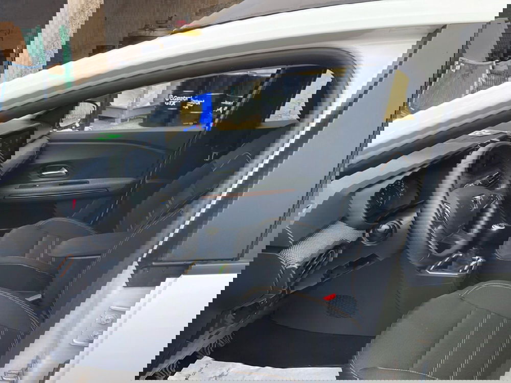 Dacia Sandero usata a Roma (10)