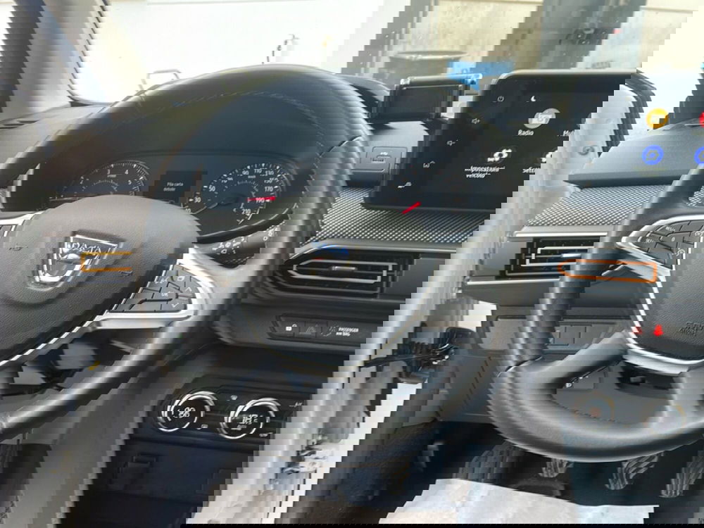 Dacia Sandero usata a Roma (13)