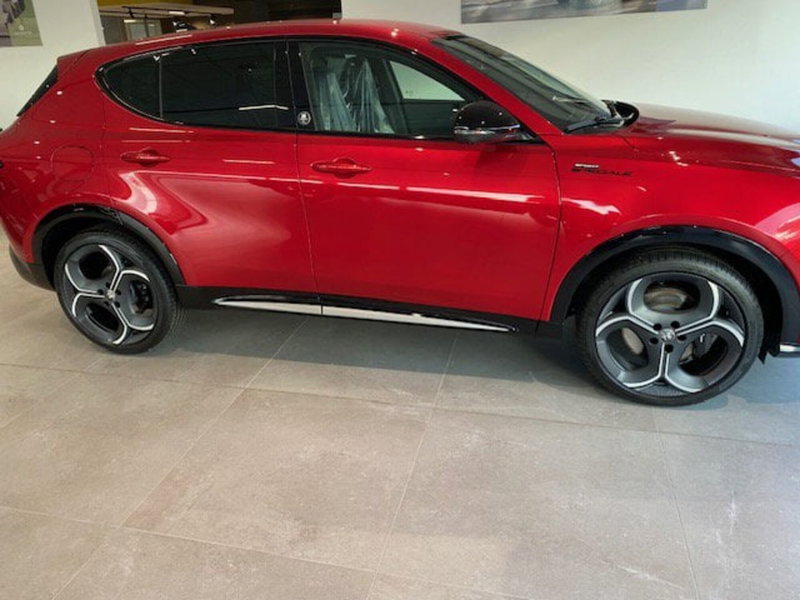 Alfa Romeo Tonale nuova a Benevento (4)
