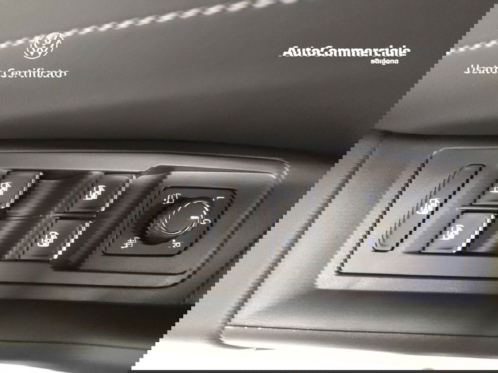 Volkswagen T-Roc usata a Bologna (18)