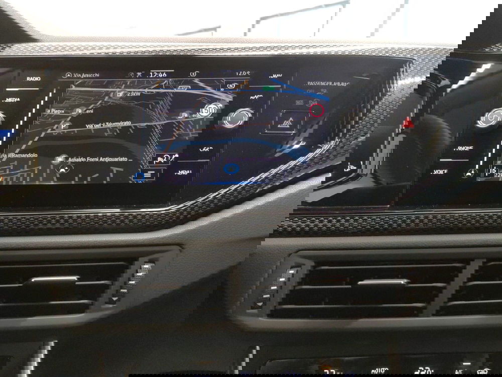 Volkswagen Taigo nuova a Bologna (16)