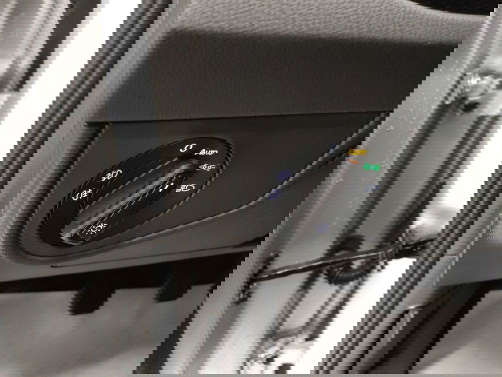 Volkswagen Taigo nuova a Bologna (17)