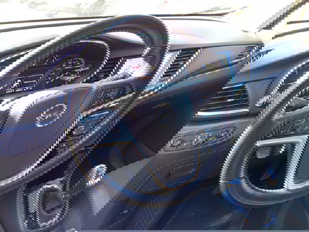 Opel Mokka nuova a Catania (11)