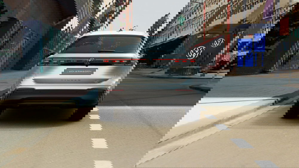 Volkswagen Tiguan nuova a Reggio Calabria (15)