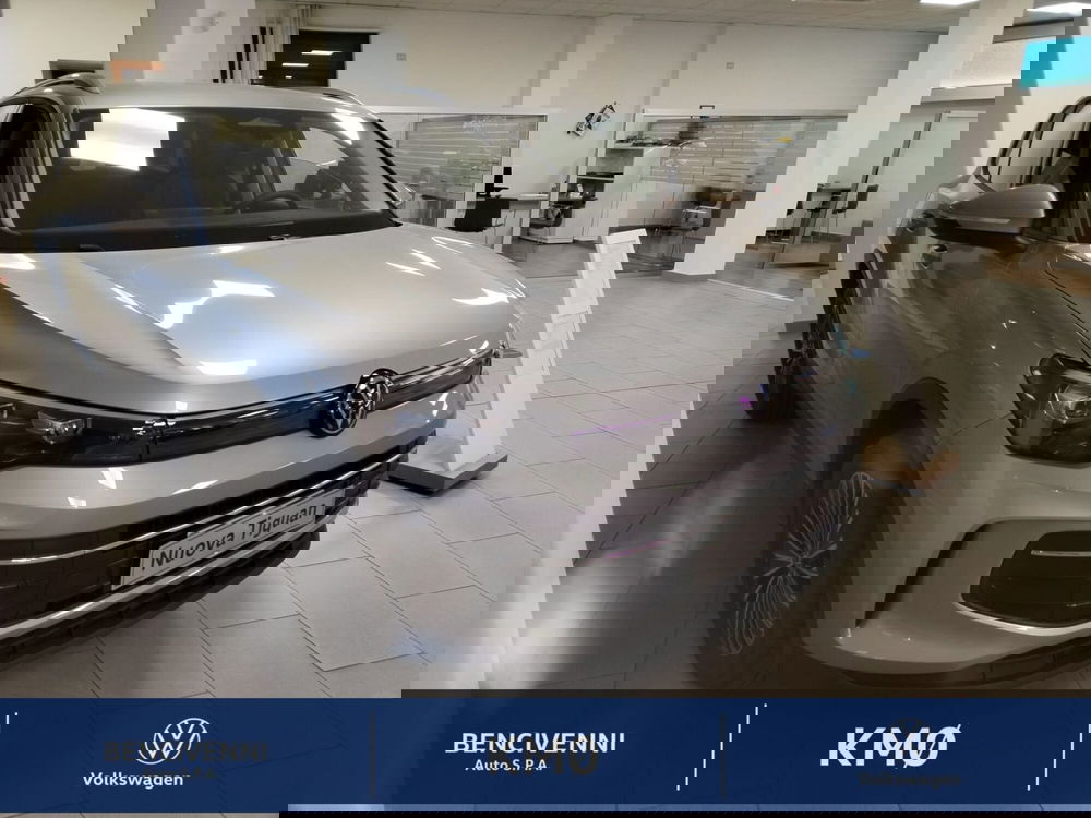 Volkswagen Tiguan nuova a Reggio Calabria (2)
