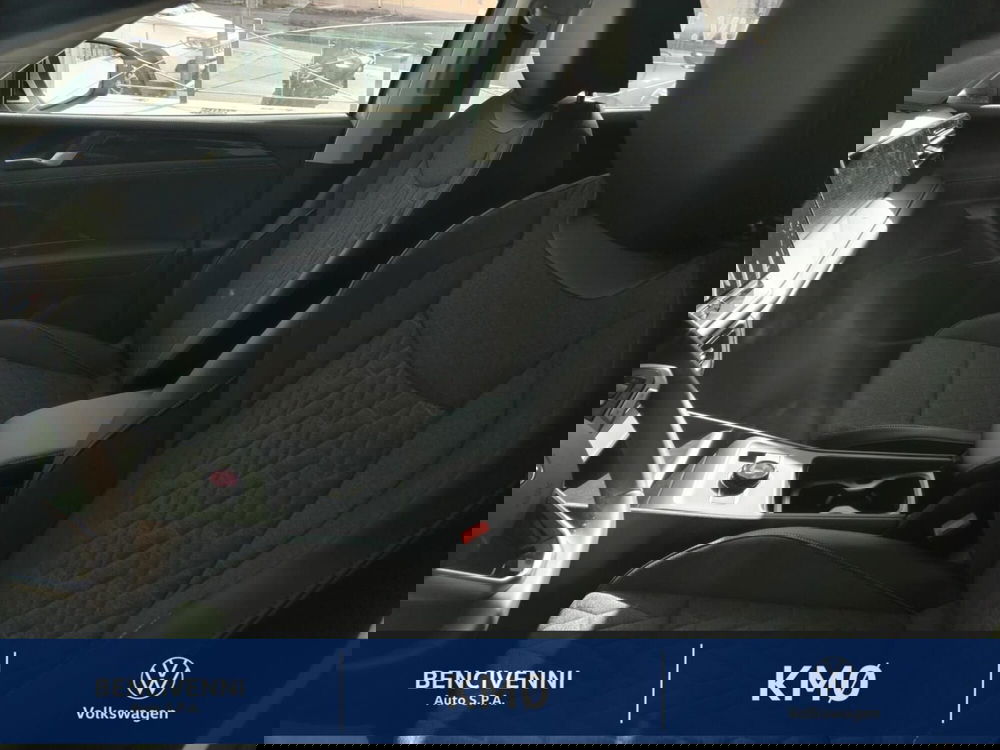 Volkswagen Tiguan nuova a Reggio Calabria (4)