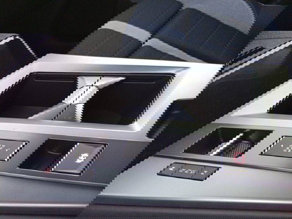 Opel Grandland nuova a Catania (17)